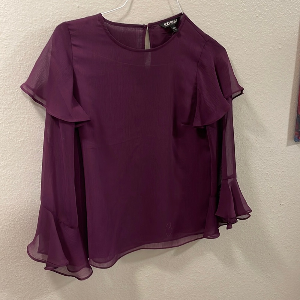 Express sheer double lined top!